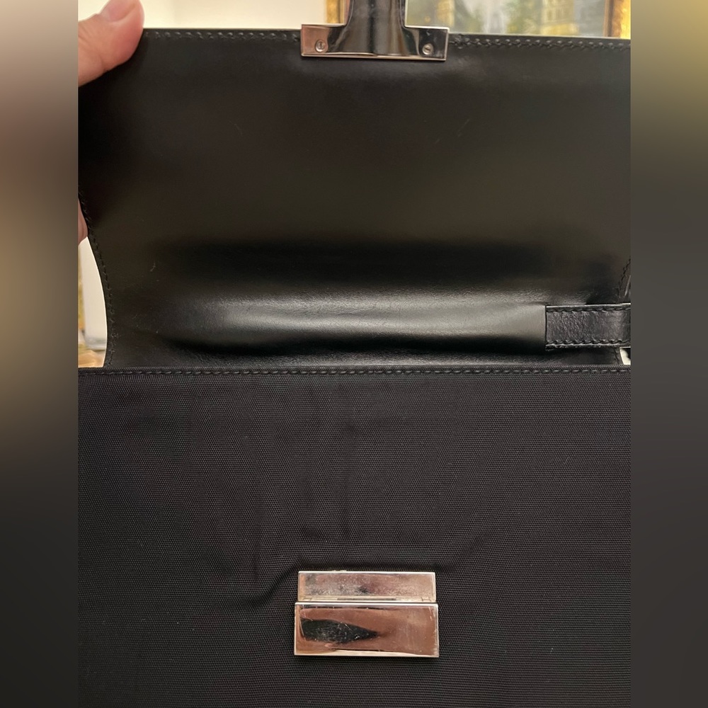 GUCCI clutch and wristlet bag - Picture 9 of 11